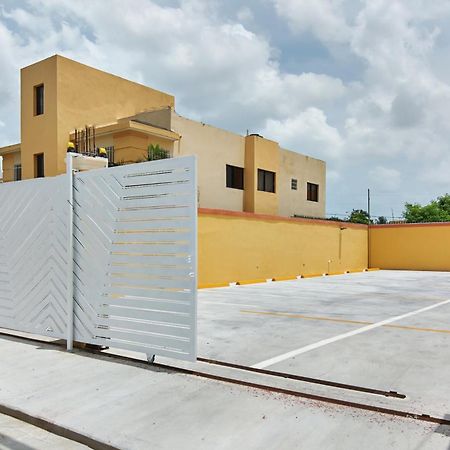 Bnb Tropical Island Aparthotel - Corales Del Sur - Santo Domingo Este Εξωτερικό φωτογραφία