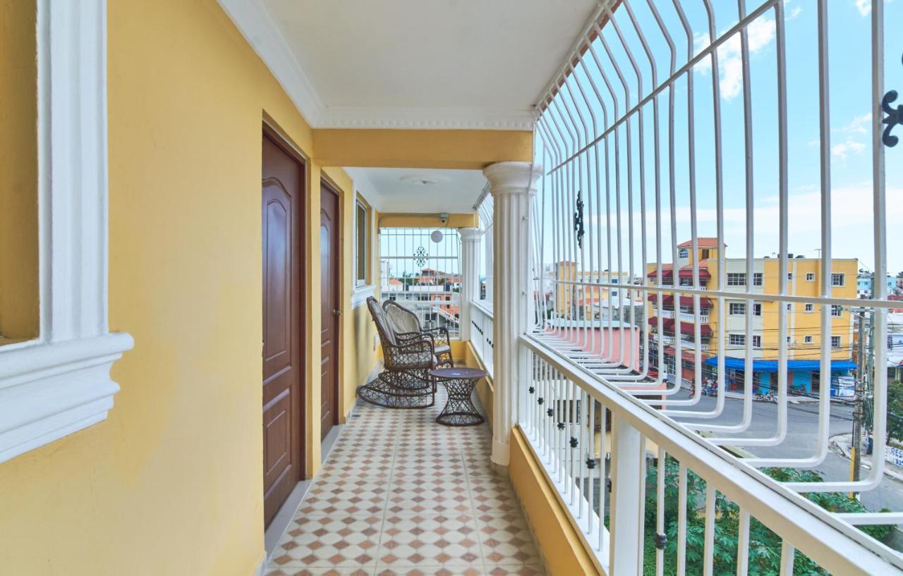 Bnb Tropical Island Aparthotel - Corales Del Sur - Santo Domingo Este La Viva Εξωτερικό φωτογραφία