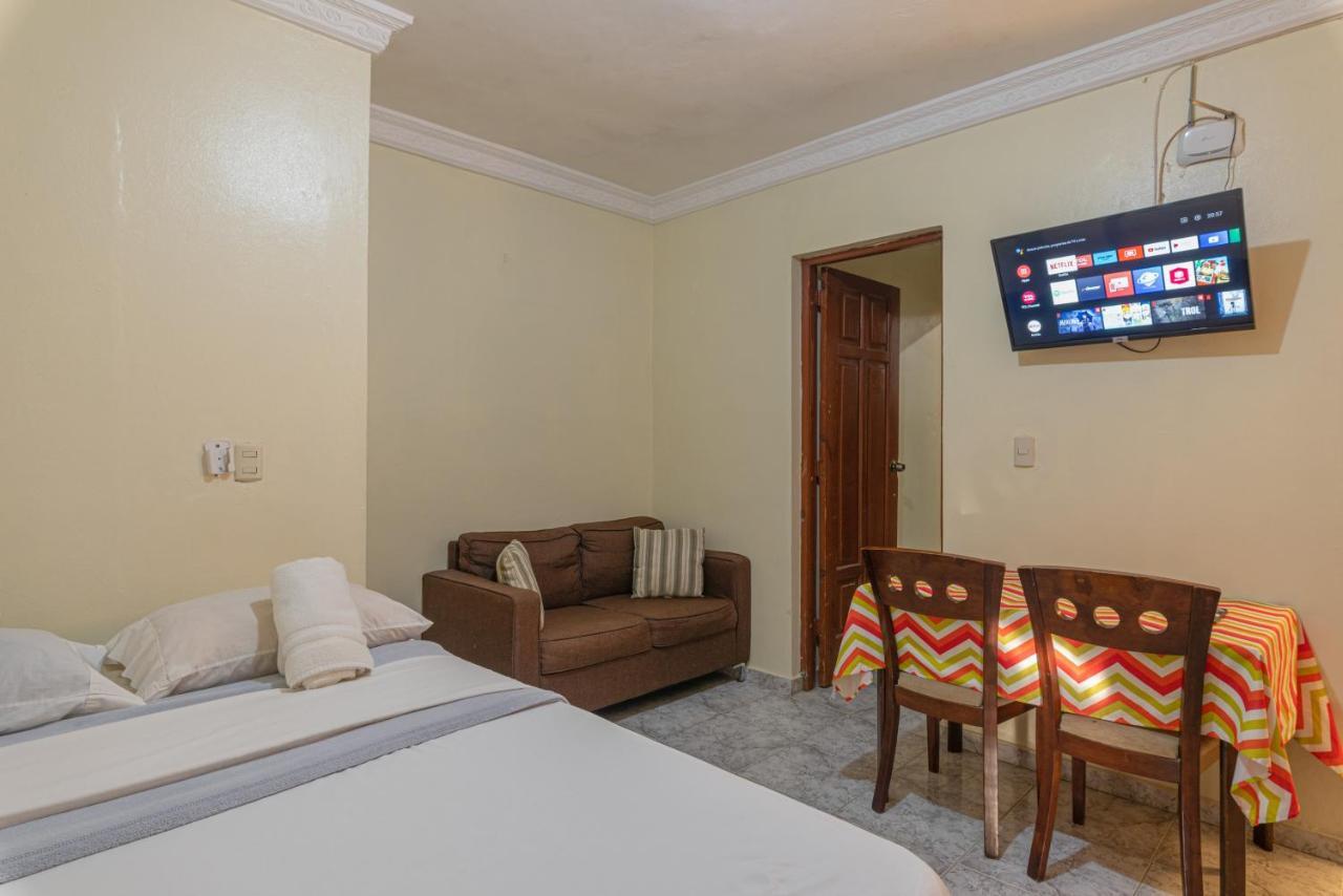 Bnb Tropical Island Aparthotel - Corales Del Sur - Santo Domingo Este La Viva Εξωτερικό φωτογραφία
