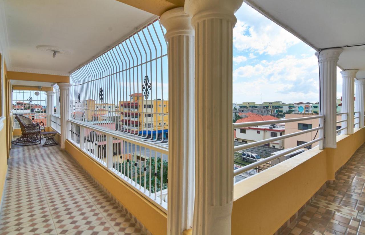 Bnb Tropical Island Aparthotel - Corales Del Sur - Santo Domingo Este Εξωτερικό φωτογραφία